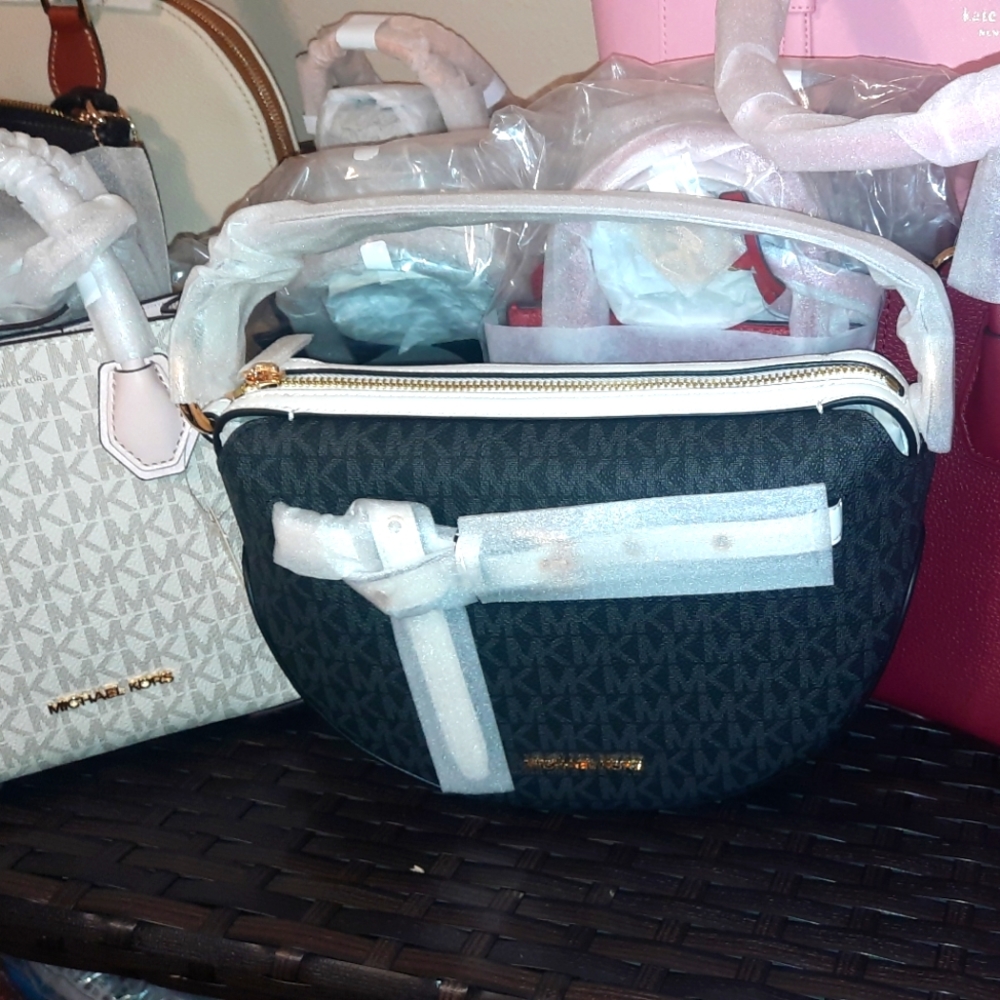 Michael Kors Shoulder Bag